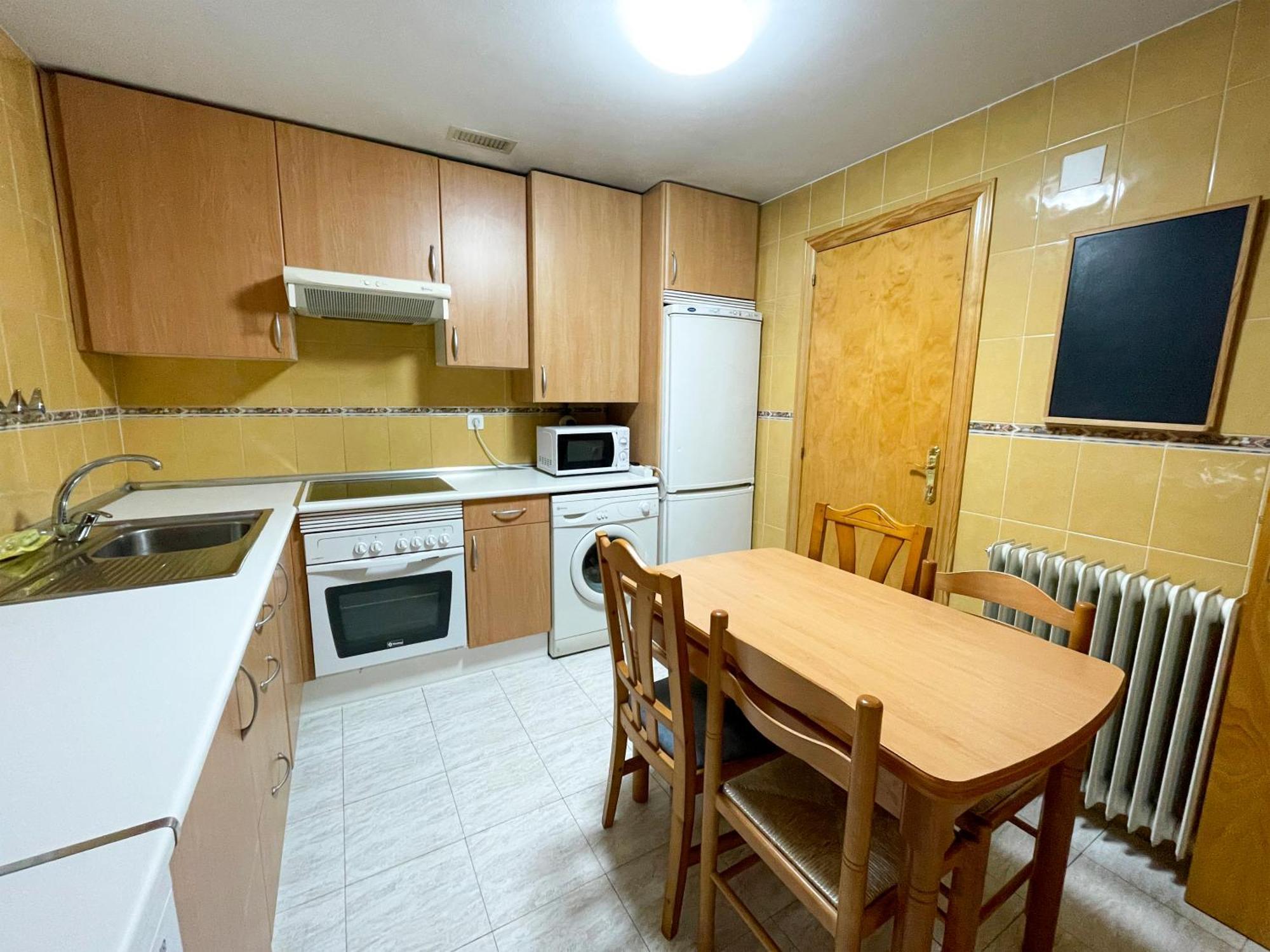 Ciudadela 3000 Apartment Jaca