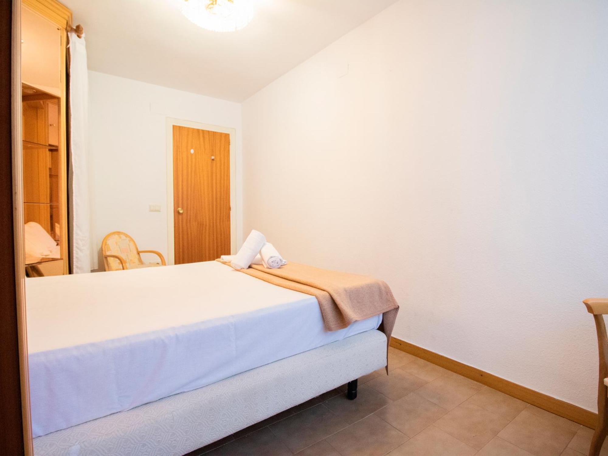 Apartment Ciudadela 3000 *